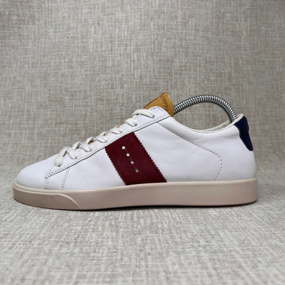 ECCO Street Lite Leather Sneakers Women‎ 40EU 9-9.5 White Red Minimalist Casual - Picture 2 of 9